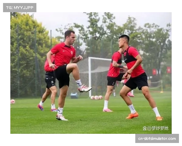 分析积分榜中游球队教练的临场决策如何影响比赛走势